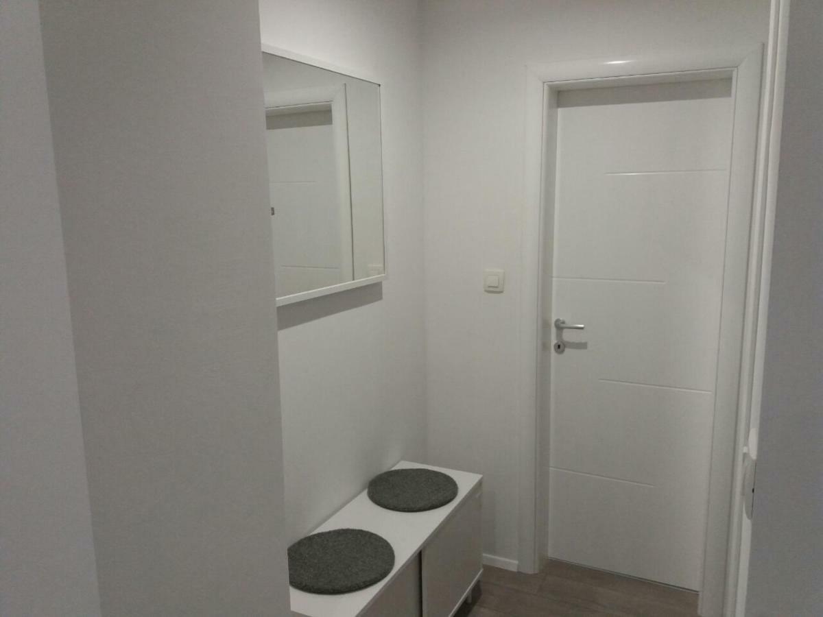 Apartment Nina Podstrana Ngoại thất bức ảnh